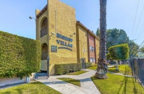 One Bedroom Condo-Washer-Dryer-Parking